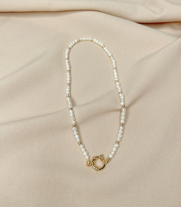 Golden Perla Necklace